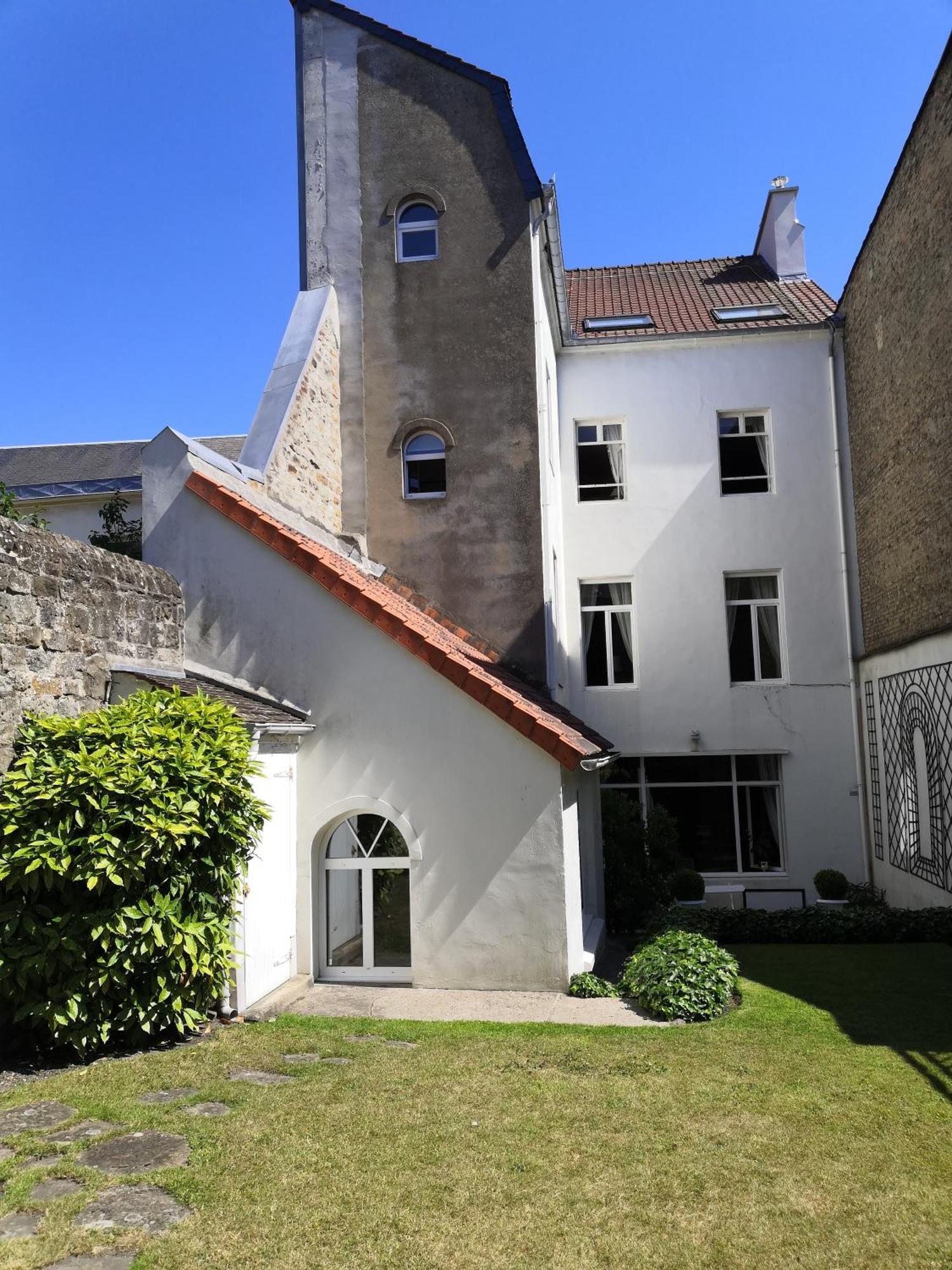 Superbe Appartement, Face A La Vieille Ville ! Boulogne-sur-Mer Exterior photo